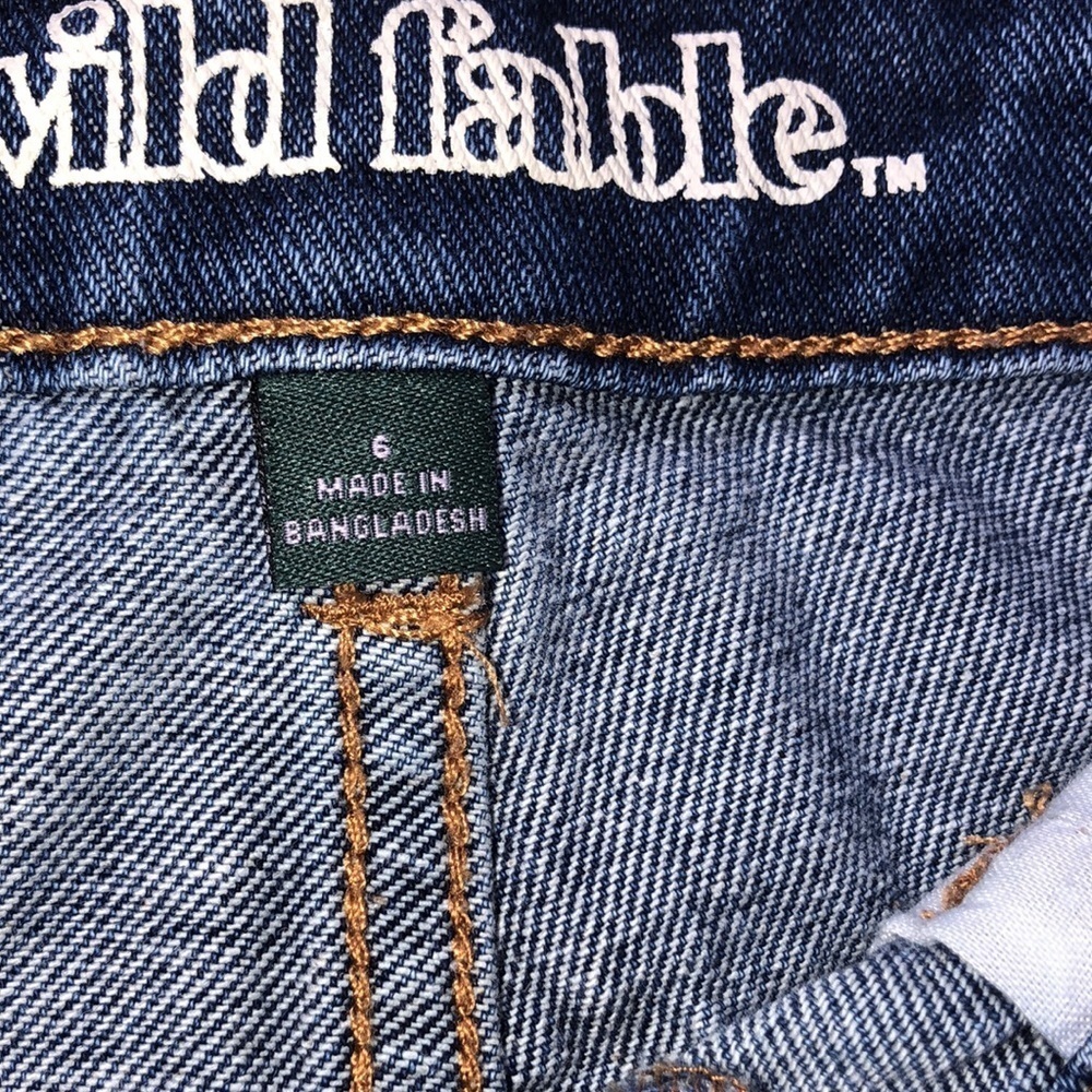 Wild Fable size 6 high rise distressed denim short - Picture 4 of 4